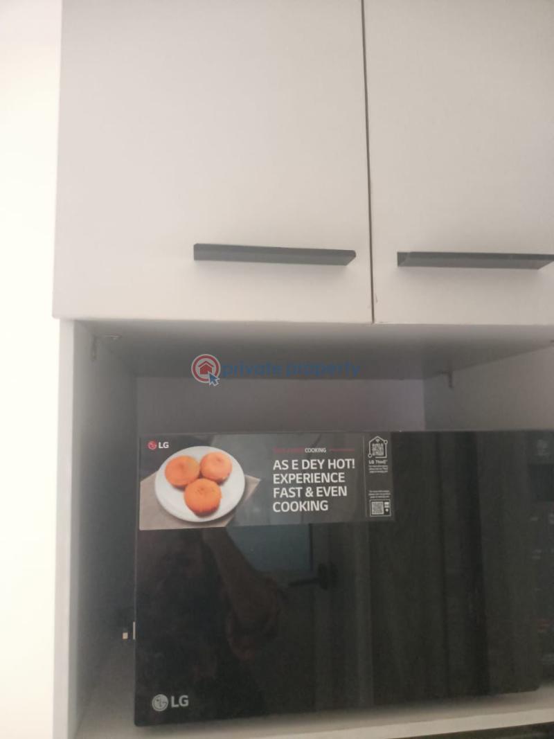 6 bedroom Flat & Apartment For Rent Ilupeju Lagos - 12