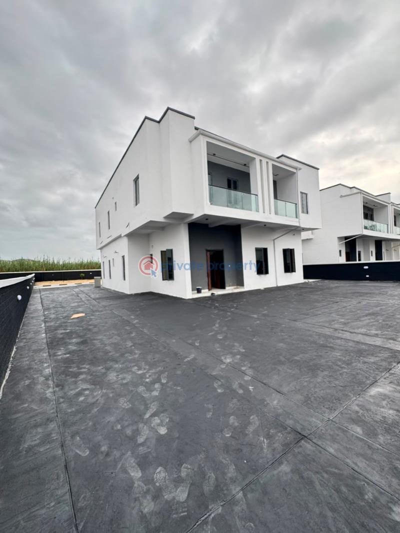 5 bedroom Detached Duplex For Sale Victoria Garden City Lekki Lagos - 2