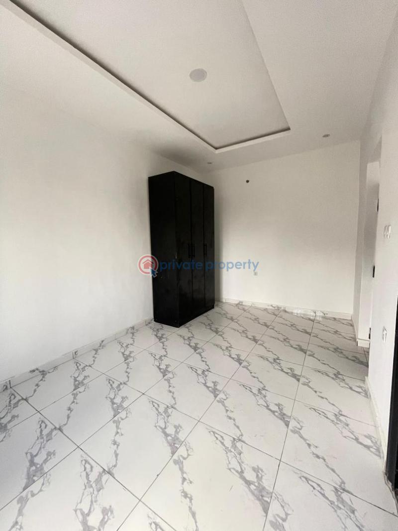 1 bedroom Flat & Apartment For Sale Sangotedo Lagos - 3