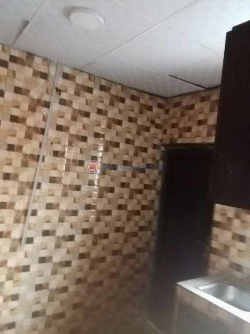 2 bedroom Flat & Apartment For Rent Lekki Phase 1 Lekki Lagos - 3