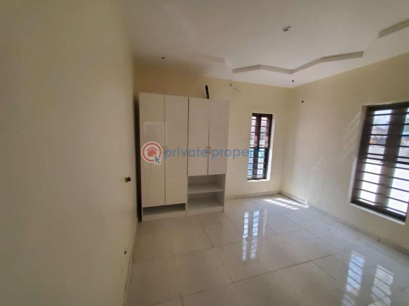 2 bedroom Flat & Apartment For Rent Ilasan Lekki Phase 1 Lagos - 2
