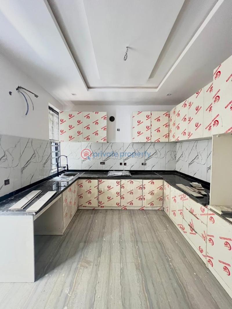 2 bedroom Flat & Apartment For Sale Ologolo Lekki Phase 1 Lagos - 6