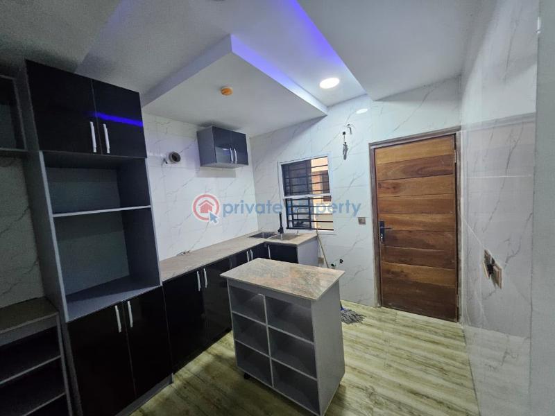 2 bedroom Flat & Apartment For Rent Lekki Phase 1 Lekki Lagos - 9