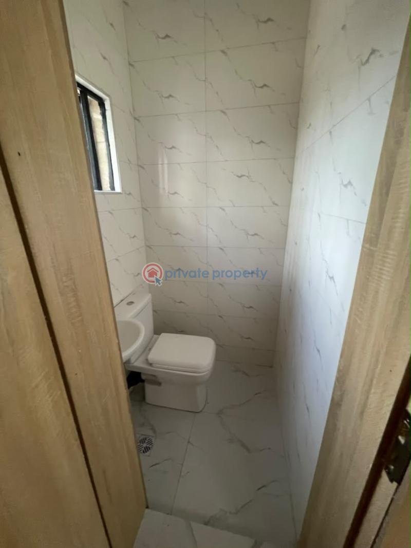 2 bedroom Flat & Apartment For Rent Sky Mall Ajah Lagos - 8