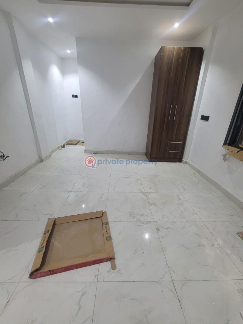 2 bedroom Flat & Apartment For Rent Admiralty Way Lekki Lagos - 4