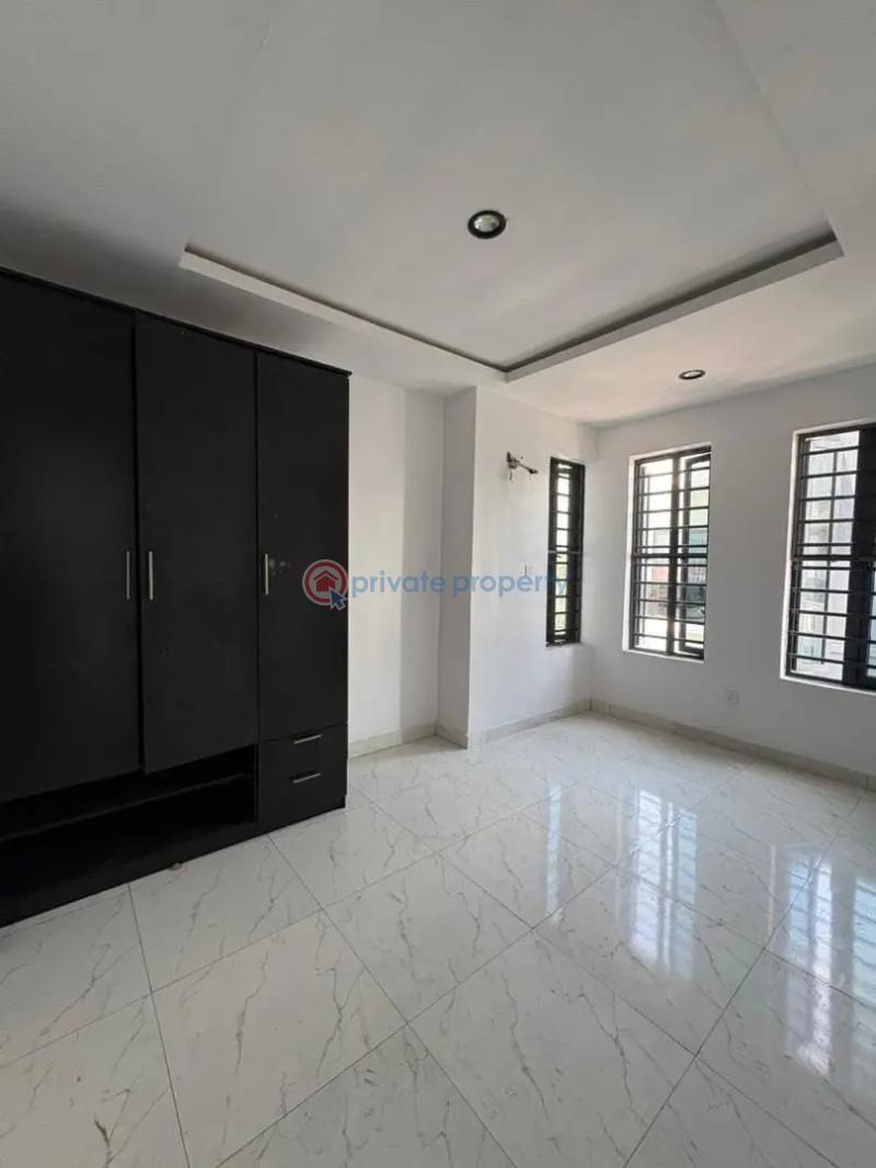 2 bedroom Block Of Flats For Rent Ologolo Lekki Lagos - 6