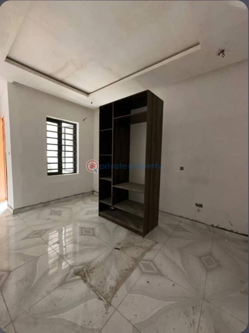 2 bedroom Flat & Apartment For Sale Lekki Phase 1 Lekki Lagos - 3