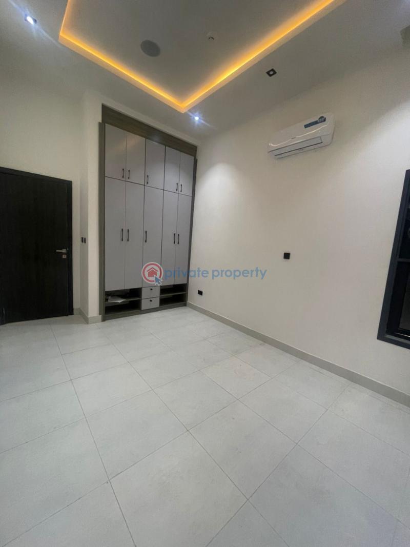 2 bedroom Flat & Apartment For Rent Lekki Phase 1 Lekki Lagos - 2