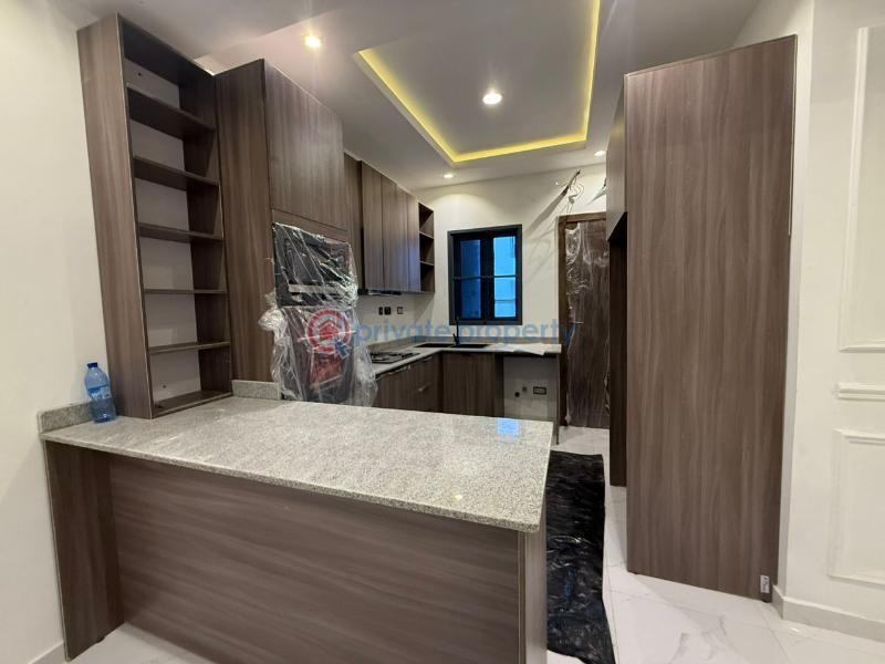 2 bedroom Flat & Apartment For Sale Ilasan/ Ikate Lekki Phase 1 Lagos - 3