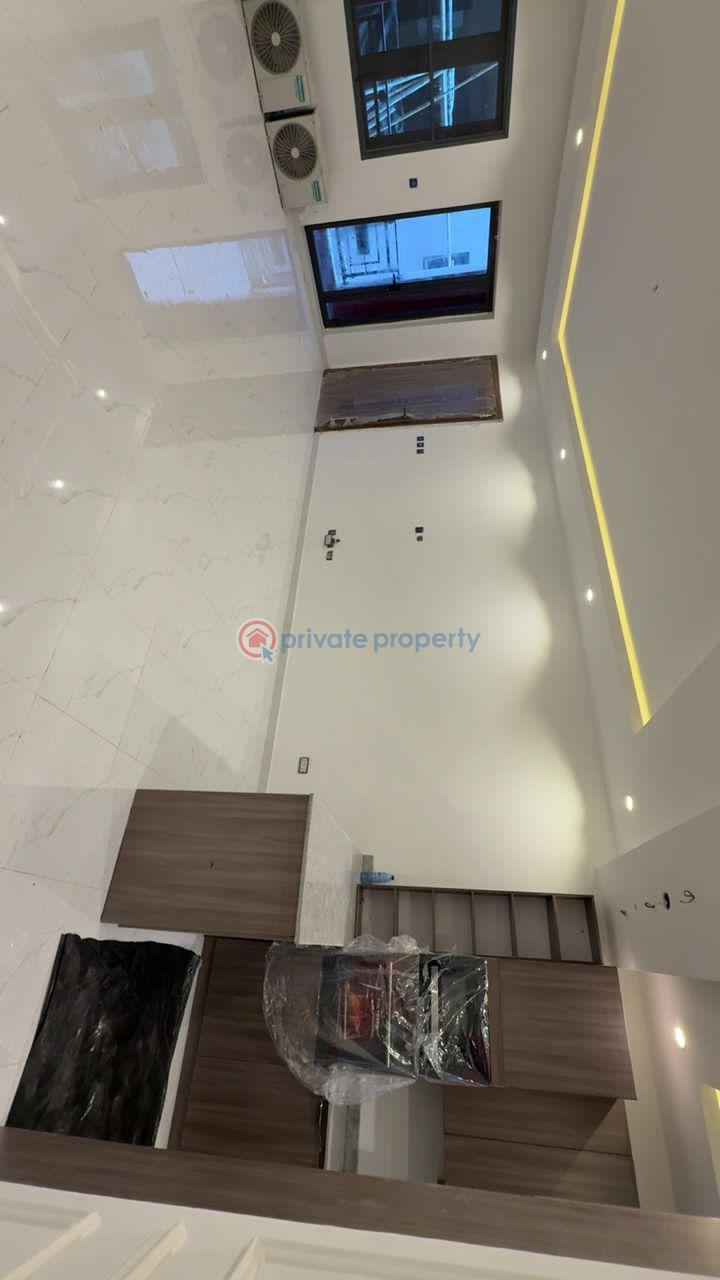 2 bedroom Flat & Apartment For Sale Ilasan/ Ikate Lekki Phase 1 Lagos - 2