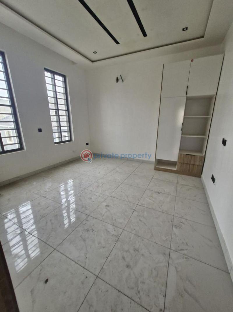 2 bedroom Flat & Apartment For Sale Ikate Lekki Phase 1 Lagos - 3