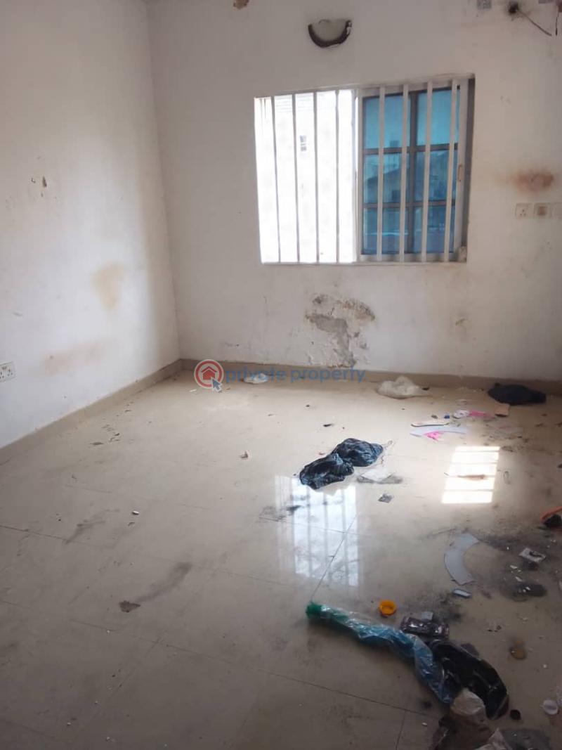 2 bedroom Flat & Apartment For Rent Estate Jakande Lekki Lagos - 7