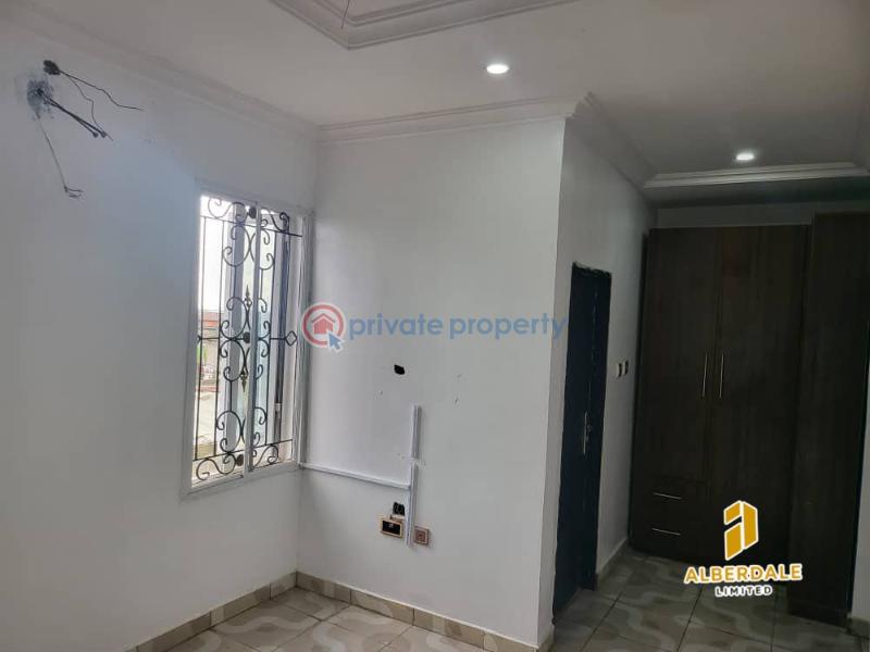 2 bedroom Block Of Flats For Rent Seaflow Estate Ifako-Gbagada Lagos - 4
