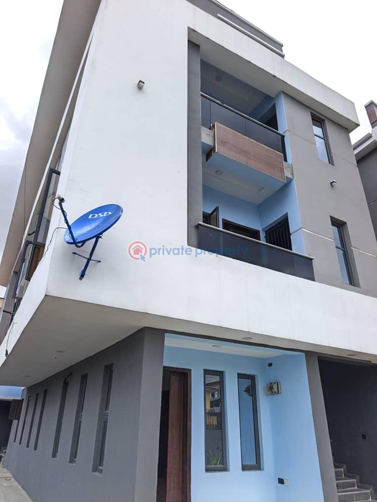 2 bedroom Flat & Apartment For Sale Williams Street Ifako Gbagada, Lagos. Ifako-Gbagada Lagos - 0