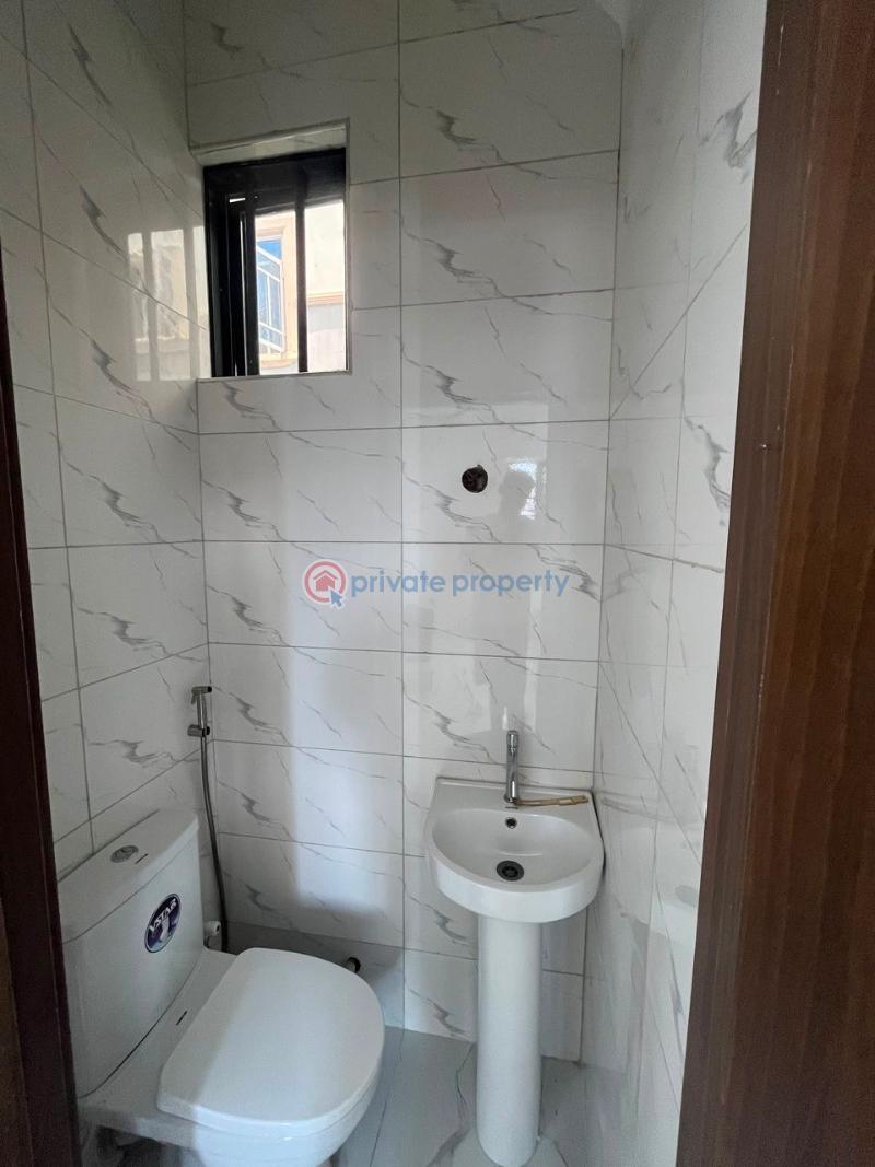 2 bedroom Maisonette For Rent Ikate Lekki Lagos - 11