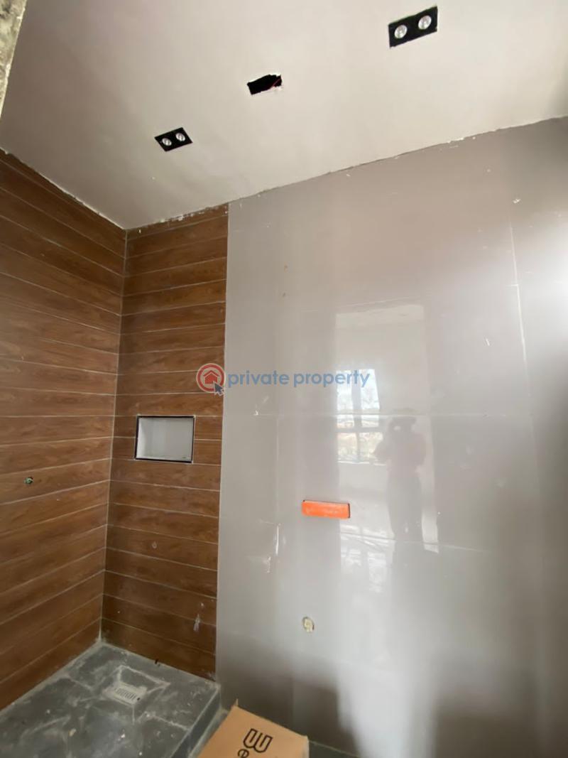 Exquisite 2 bedroom penthouse - 4 2 bedroom Penthouse For Sale Admiralty Way Lekki Phase 1 Lagos - 4