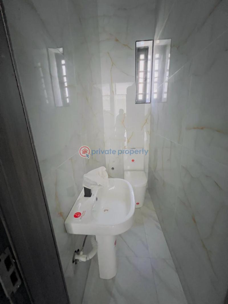 2 bedroom Block Of Flats For Sale Freedom Way Lekki Phase 1 Lagos - 23