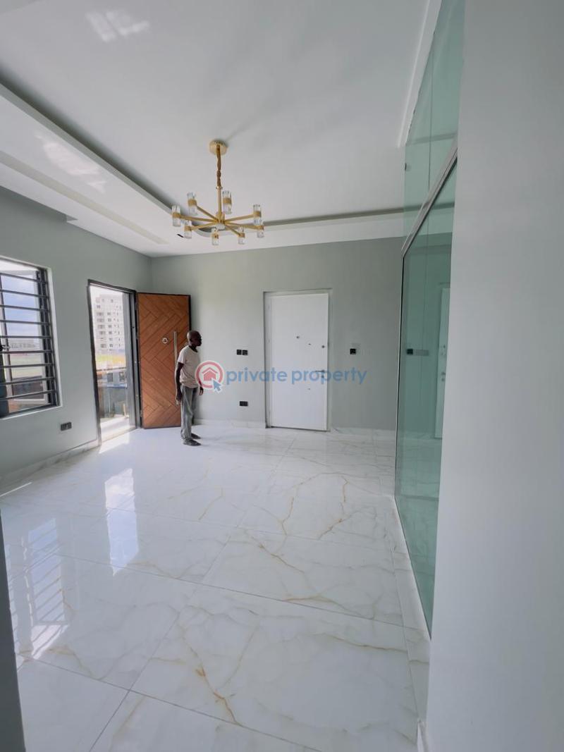 2 bedroom Block Of Flats For Sale Freedom Way Lekki Phase 1 Lagos - 5