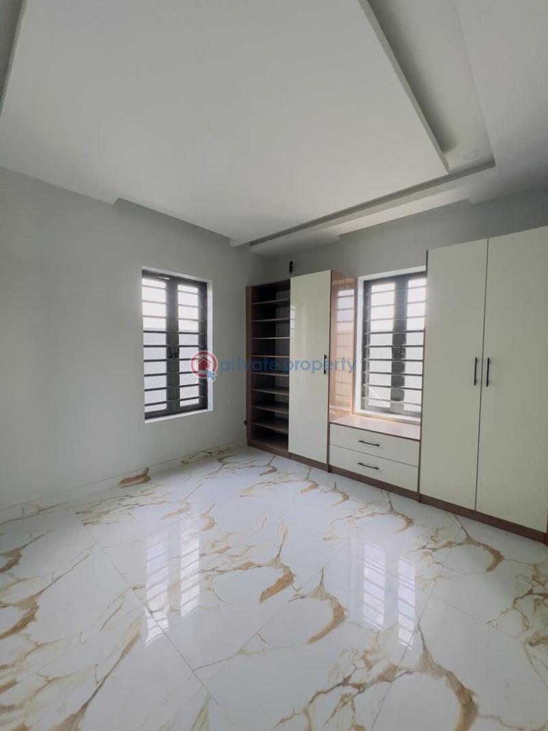 2 bedroom Block Of Flats For Sale Freedom Way Lekki Phase 1 Lagos - 6