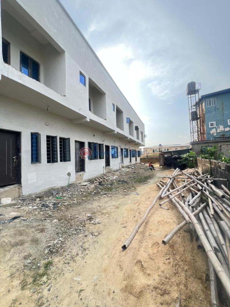 2 bedroom Flat & Apartment For Sale Sangotedo Lagos - 8