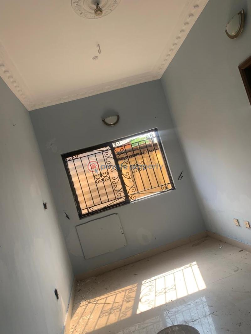 3 bedroom Flat & Apartment For Rent Ajah Lekki Phase 2 Lagos - 1