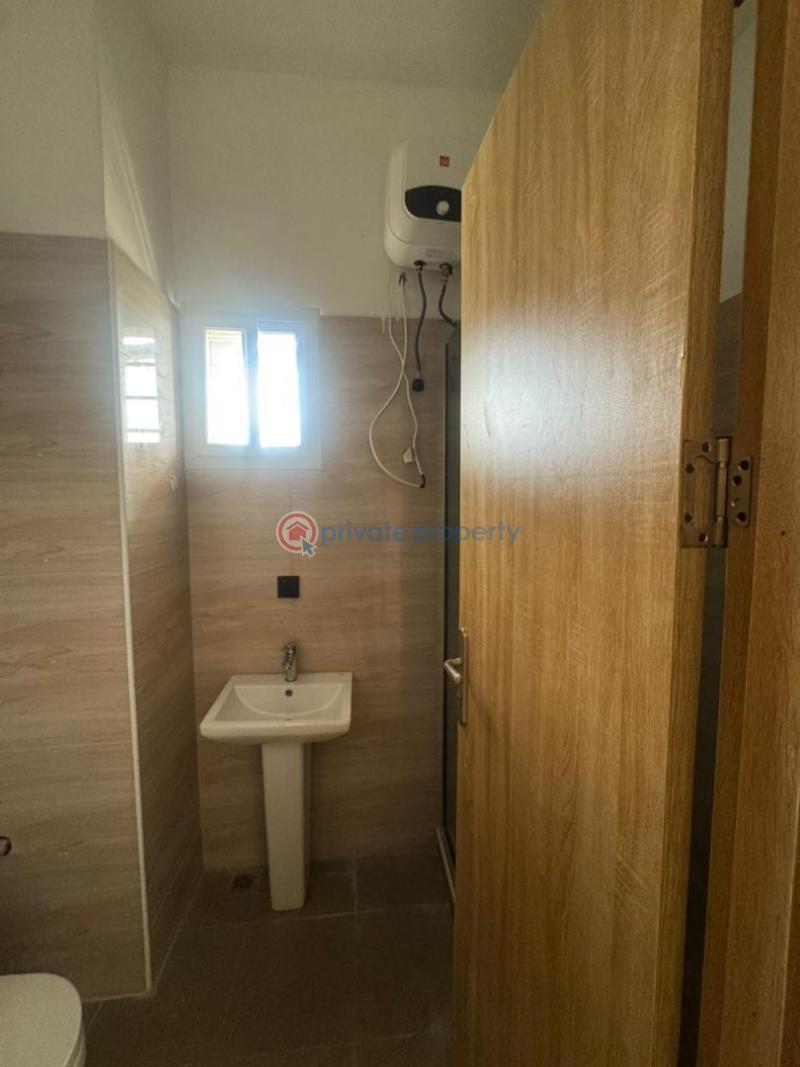 3 bedroom Flat & Apartment For Rent Lekkk Scheme 2 Lekki Phase 2 Lagos - 9