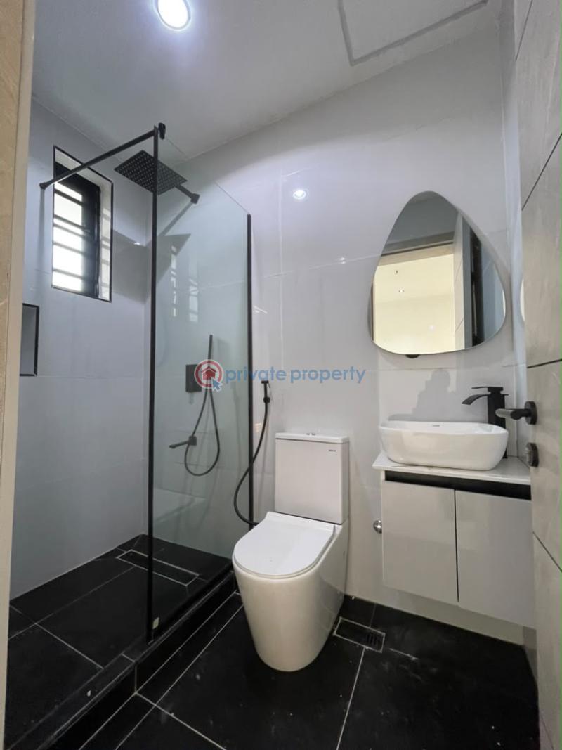 3 bedroom Flat & Apartment For Sale Freedom Way Lekki Phase 1 Lagos - 7