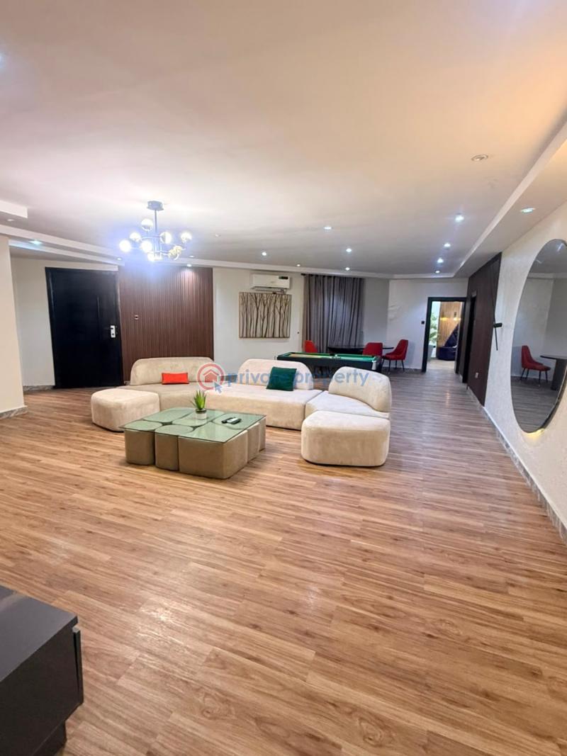 3 bedroom Flat & Apartment For Rent Admiralty Way Lekki Lagos - 0