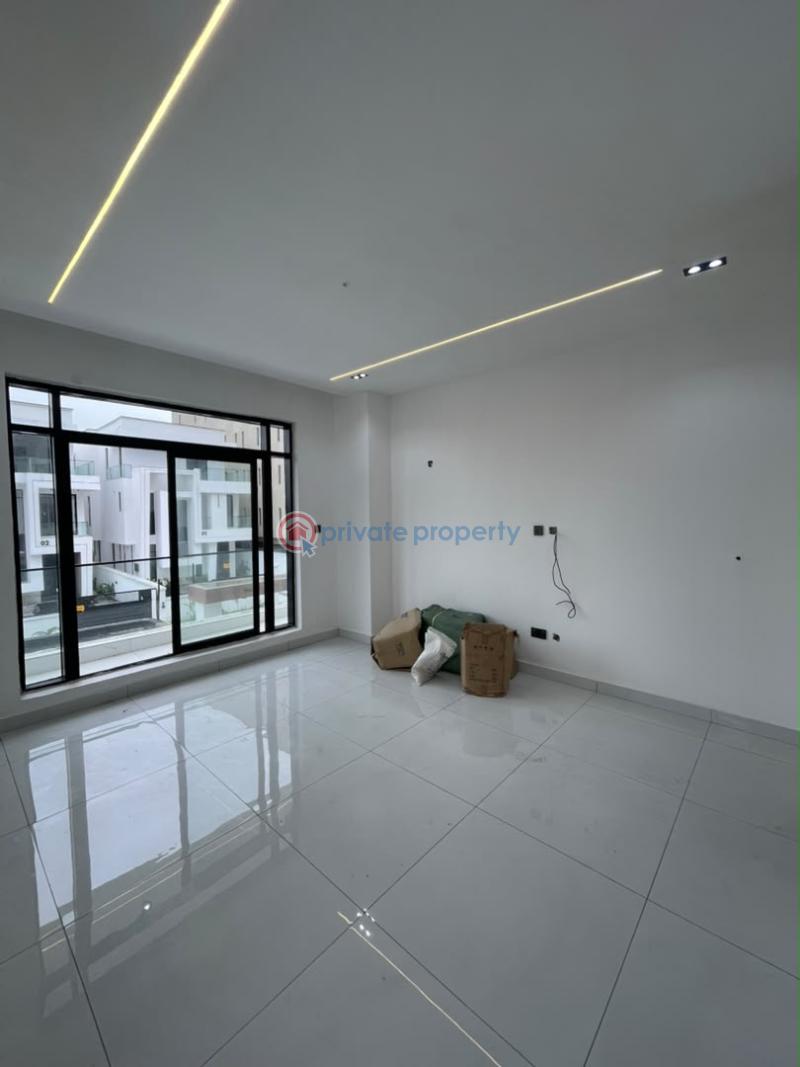 3 bedroom Flat & Apartment For Sale Freedom Way Lekki Phase 1 Lagos - 2
