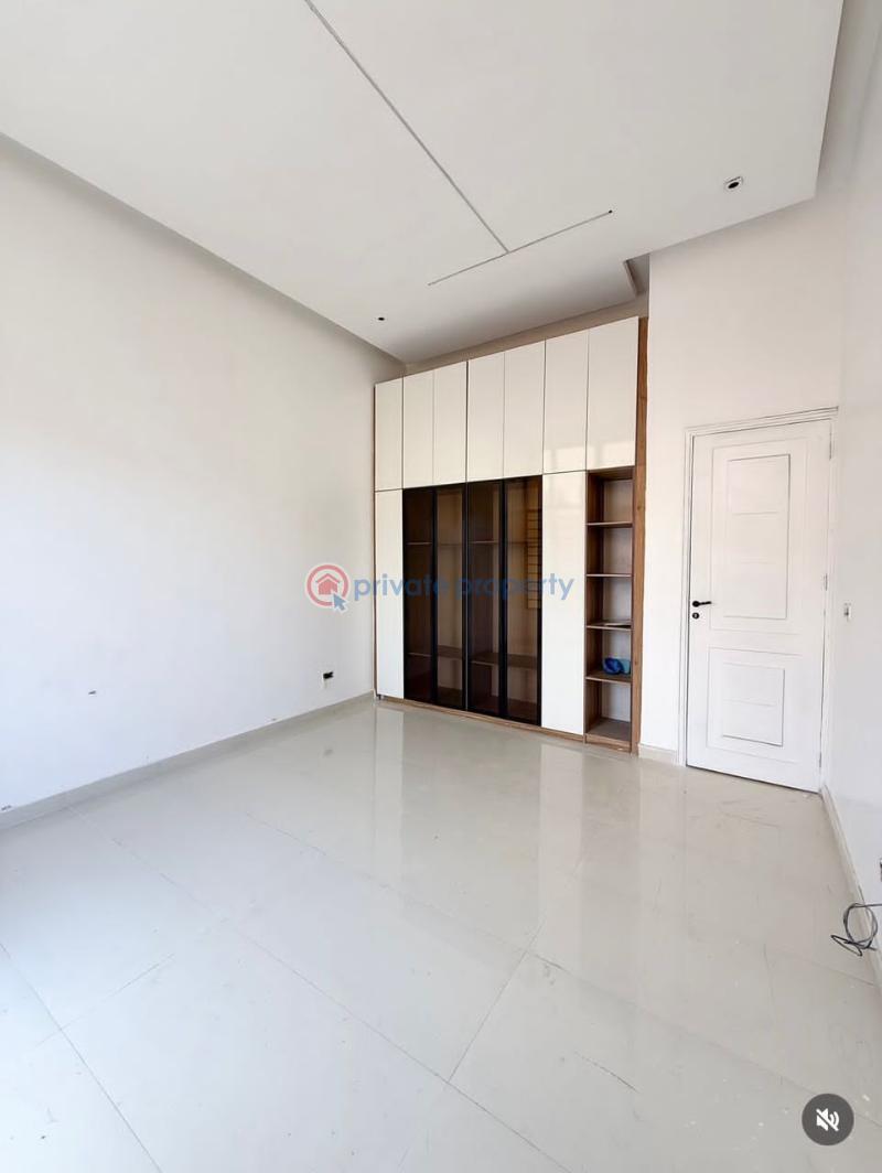 3 bedroom Flat & Apartment For Sale Lekki Phase 1 Lekki Lagos - 9