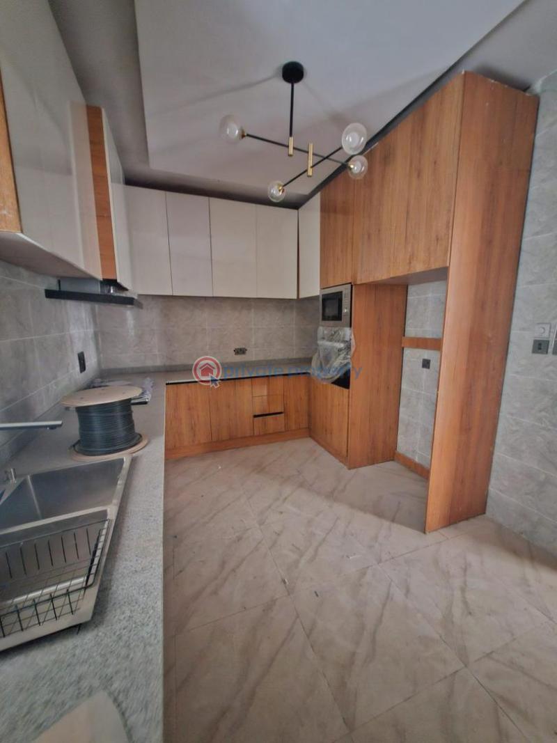 3 bedroom Flat & Apartment For Sale Ikate Lekki Phase 1 Lagos - 6