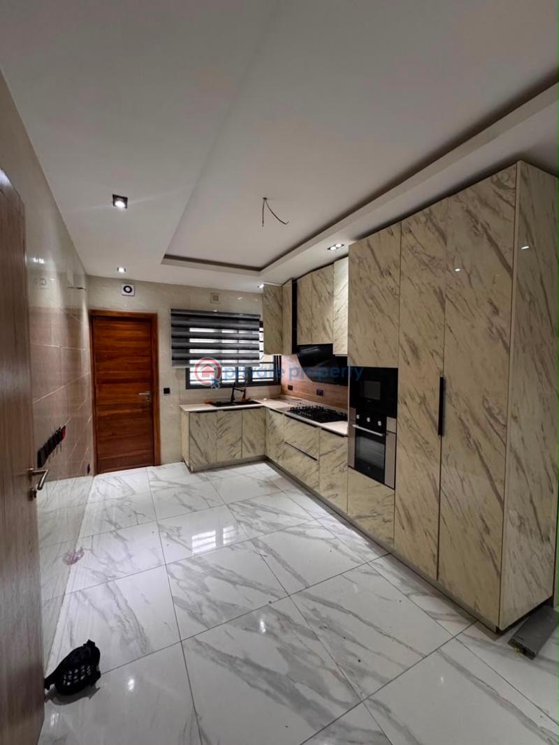 3 bedroom Flat & Apartment For Rent Lekki Phase 1 Lekki Lagos - 6