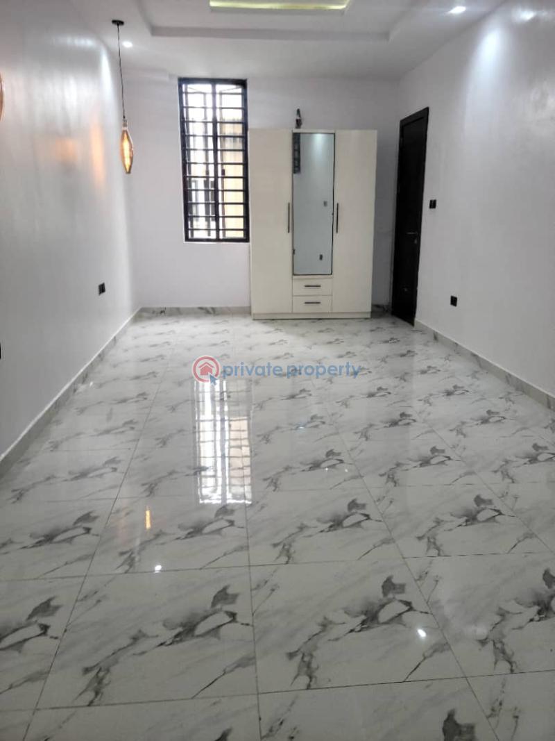 3 bedroom Flat & Apartment For Rent Ikate Lekki Lagos - 1