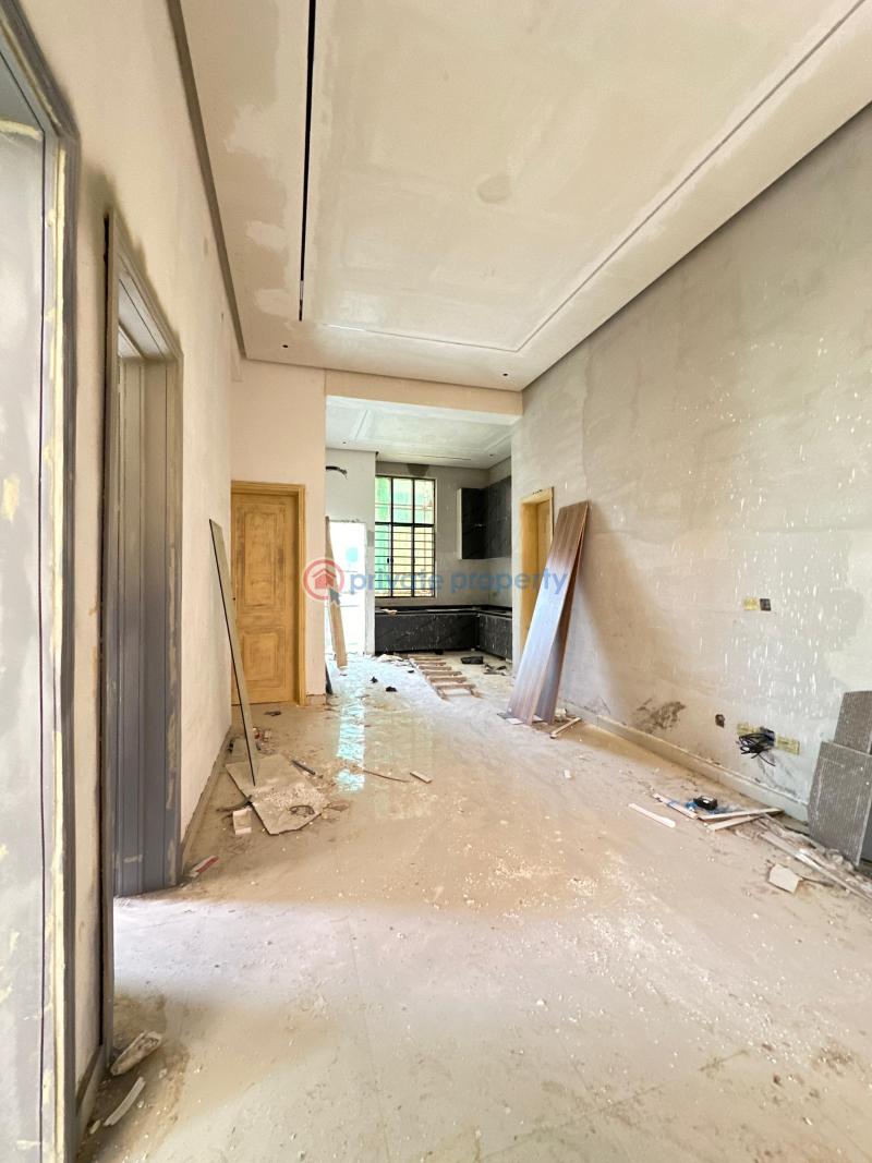 Exquisite 3 bedroom apartment with swimming pool and gym - 2 3 bedroom House For Sale Lekki Phase 1 Lagos - 2