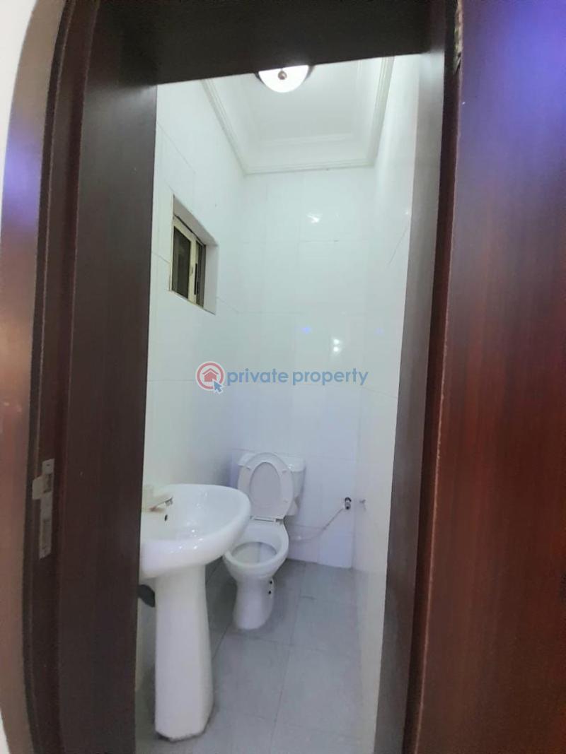 3 bedroom Flat & Apartment For Rent Thomas Estate Ajah Lagos - 14