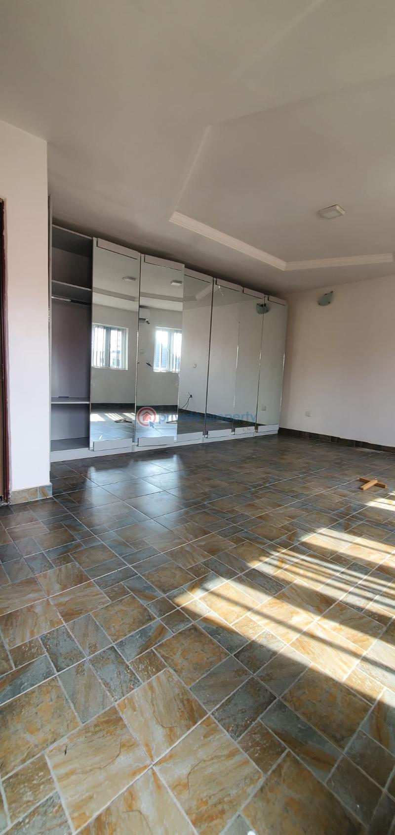3 bedroom Terraced Duplex For Rent Lekki Phase 1 Lekki Lagos - 4