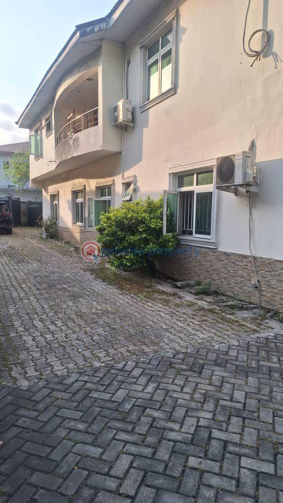 3 bedroom Terraced Duplex For Rent Lekki Phase 1 Lekki Lagos - 5