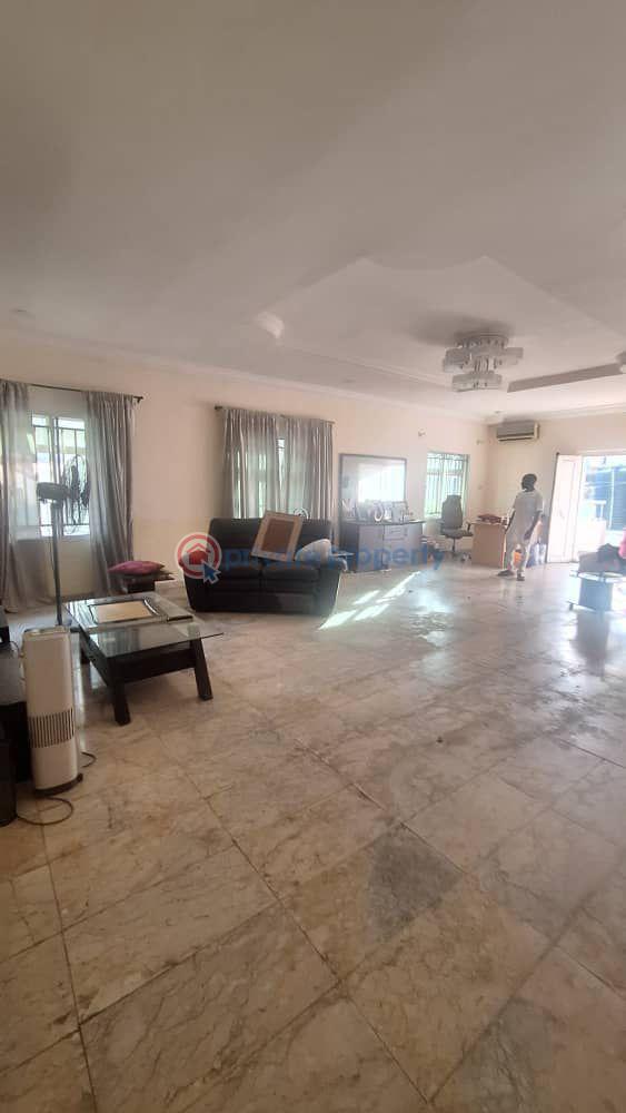3 bedroom Terraced Duplex For Rent Lekki Phase 1 Lekki Lagos - 11