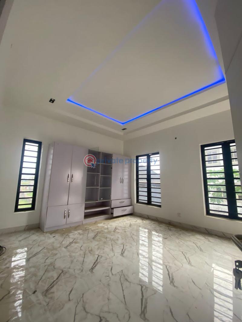 3 bedroom Terraced Duplex For Rent Ogidan Sangotedo Lagos - 3