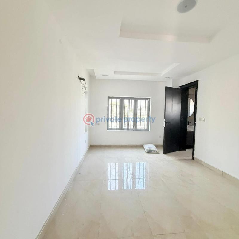3 bedroom Flat & Apartment For Sale Allen Ikeja Lagos - 12