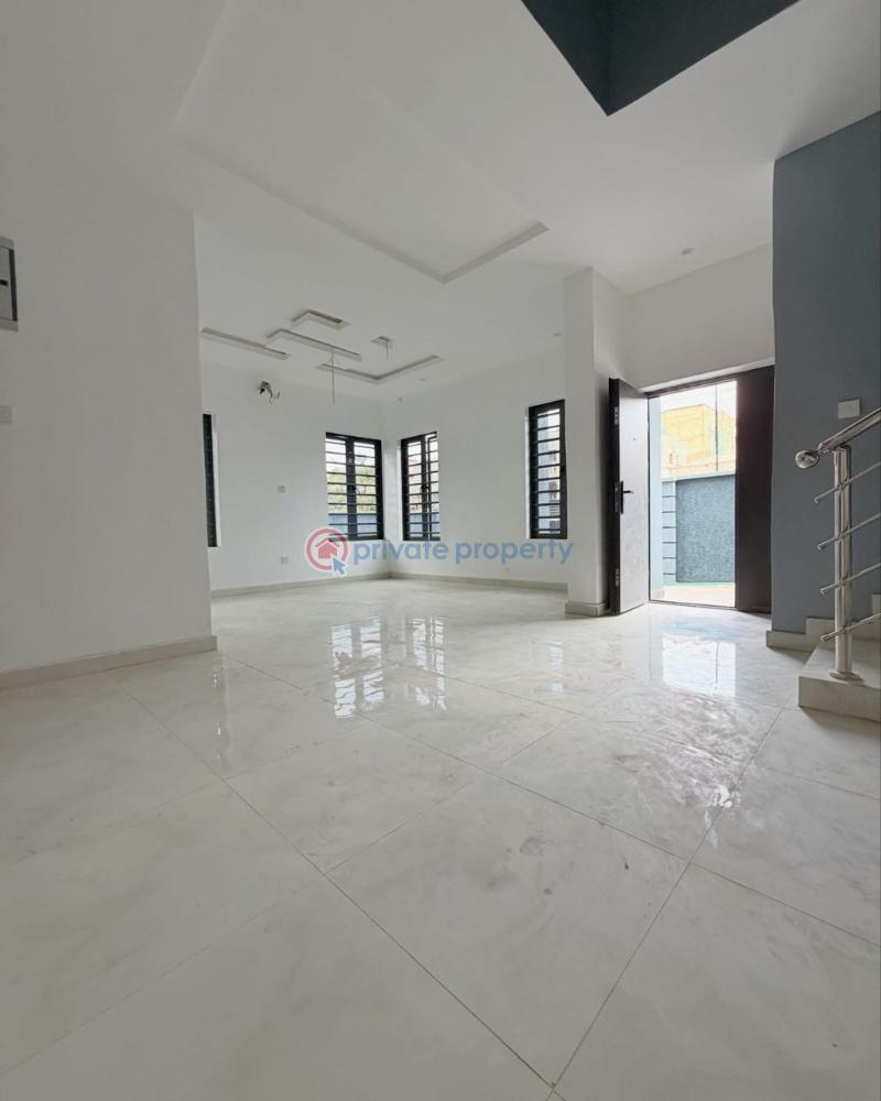 3 bedroom Semi detached Duplex For Sale Magodo Gra Phase 2 Kosofe/Ikosi Lagos - 1
