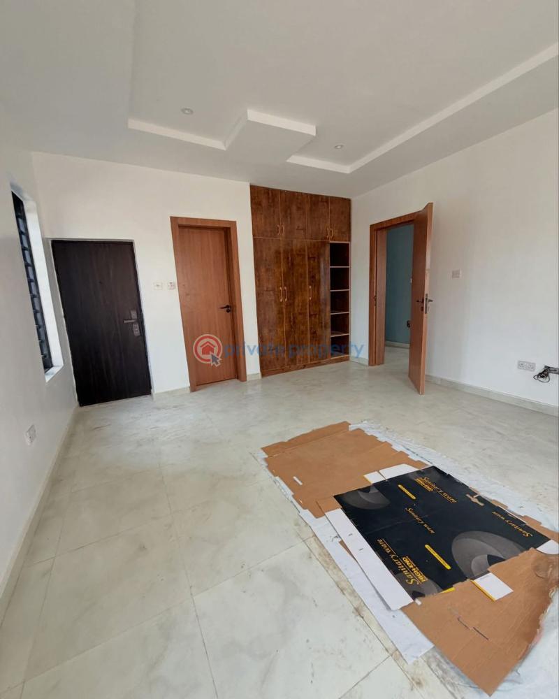 3 bedroom Semi detached Duplex For Sale Magodo Gra Phase 2 Kosofe/Ikosi Lagos - 4