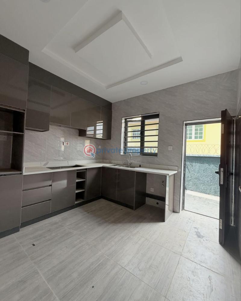3 bedroom Semi detached Duplex For Sale Magodo Gra Phase 2 Kosofe/Ikosi Lagos - 6