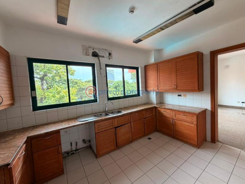 4 bedroom Flat & Apartment For Sale Victoria Island Lagos - 10