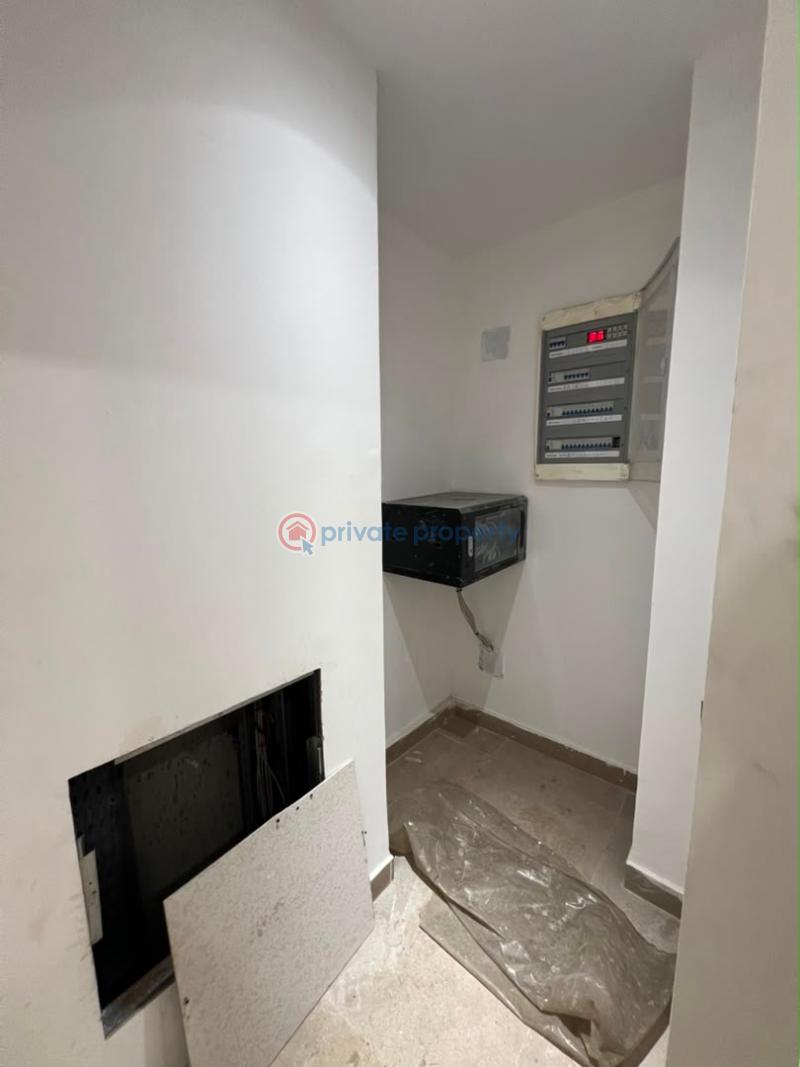 4 bedroom Flat & Apartment For Rent Banana Island Ikoyi Lagos - 11