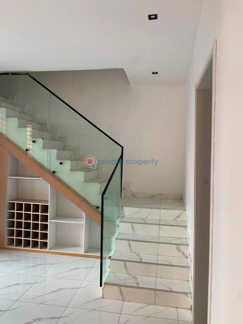 4 bedroom Detached Duplex For Sale Ikota Lekki Lagos - 3