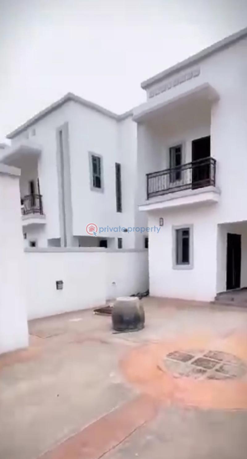 4 bedroom Detached Duplex For Sale Wtc Estate Enugu Area  - 4
