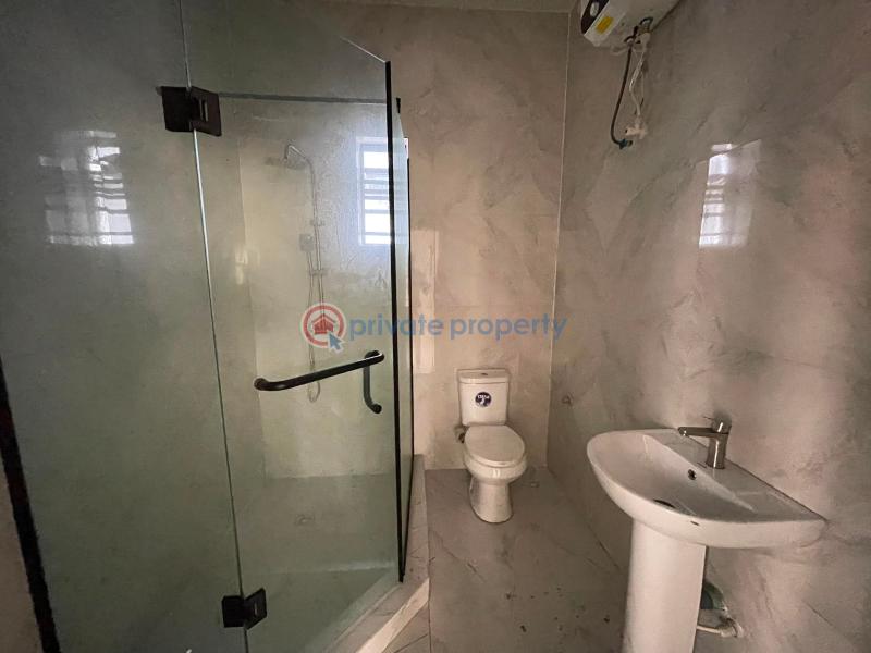 4 bedroom Flat & Apartment For Sale LSDPC Maryland Estate Lagos - 5