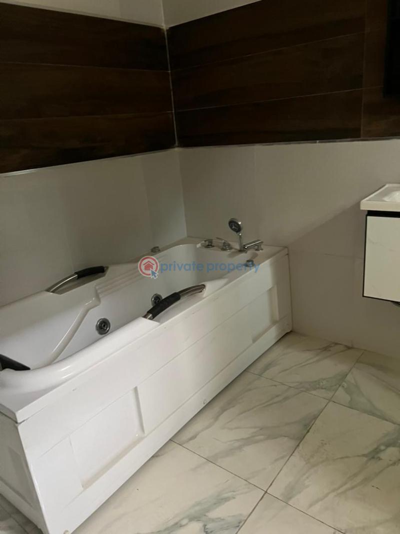 4 bedroom Detached Duplex For Sale Chevron Lekki Lagos - 11