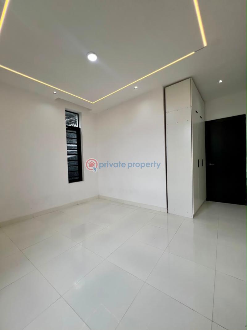 4 bedroom Detached Duplex For Sale Sangotedo Lagos - 4